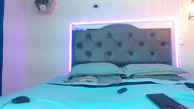 Snapshot of Kim_clark1 chatting on 4, 10, 2025 Kim clark1 online show from 4, 10, 2025