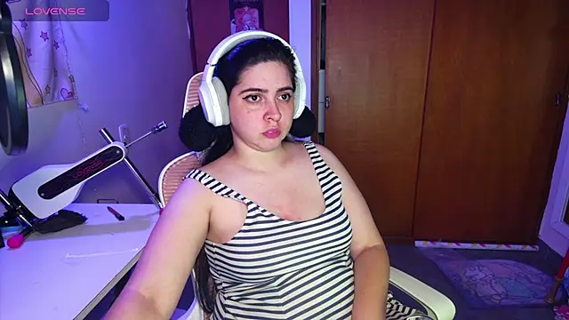 Vallolet Spencer online show from 6, 2, 2025