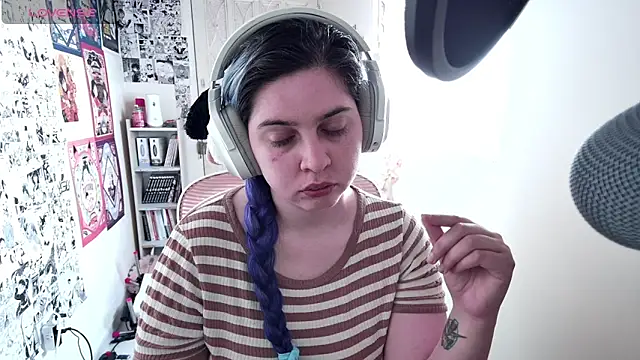 Vallolet Spencer online show from 26, 9, 2025