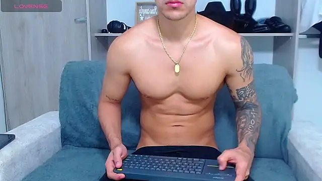 Tristan-bm online show from 16, 10, 2025