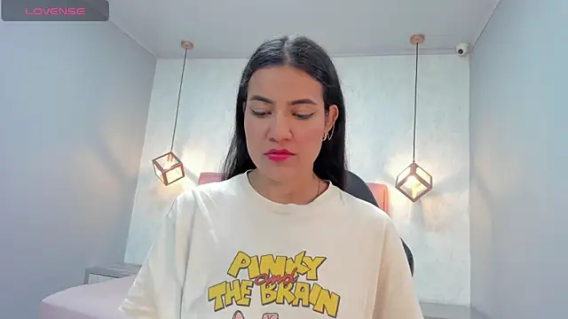 chelsyquinn online show from 16, 5, 2026