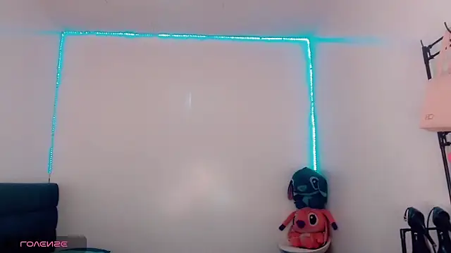  Riannagarcia  online show from 28, 10, 2025