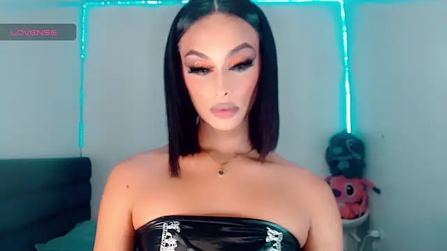  Riannagarcia  online show from 5, 11, 2025