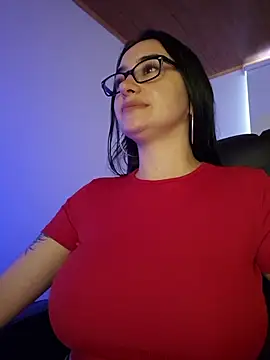 preetypeach online show from 5, 3, 2026