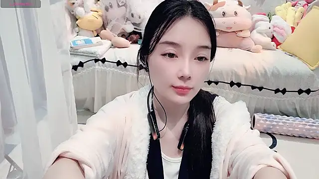 AKiKi711 online show from 28, 4, 2026