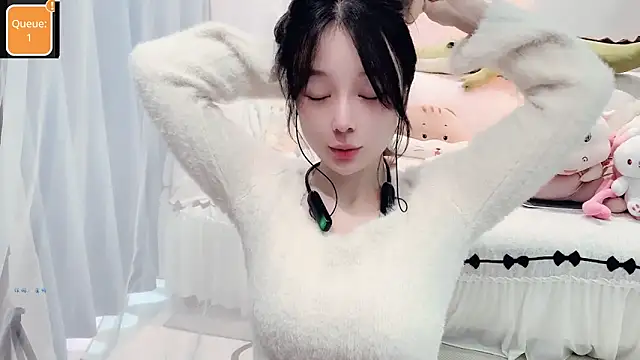 AKiKi711 online show from 19, 10, 2025