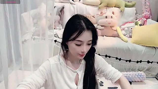 AKiKi711 online show from 3, 6, 2026