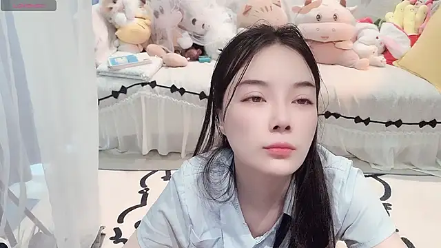 AKiKi711 online show from 8, 5, 2026