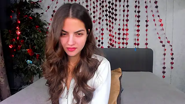 Milana Crystal  online show from 20, 2, 2026