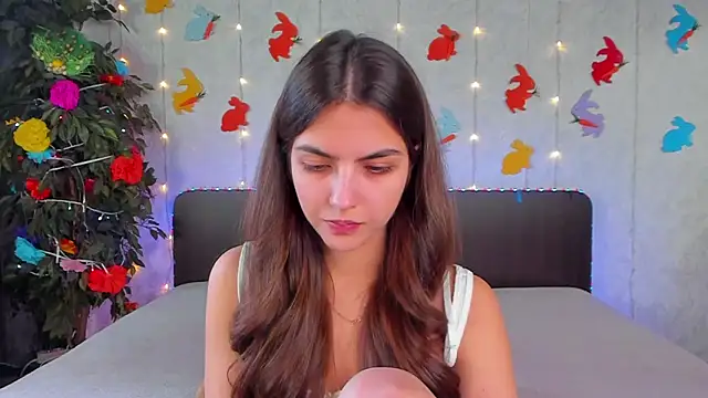 Milana Crystal  online show from 14, 4, 2026