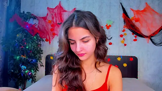 Milana Crystal  online show from 30, 10, 2025