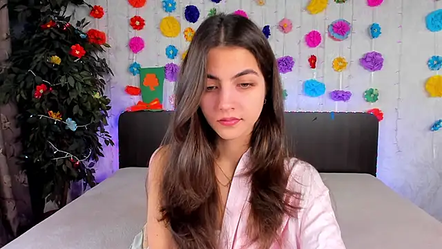 Milana Crystal  online show from 18, 3, 2025