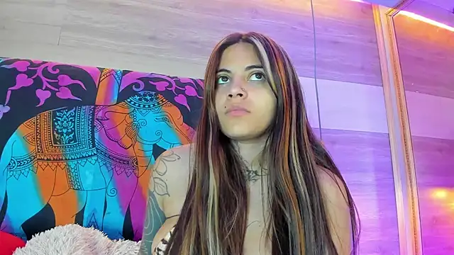 Cori Paige online show from 17, 5, 2026