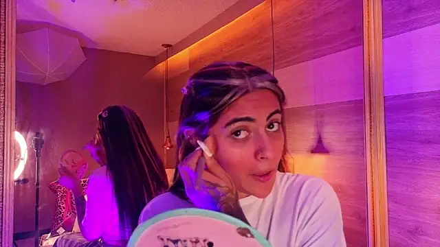 Cori Paige online show from 27, 2, 2026