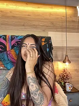 Cori Paige online show from 25, 10, 2025