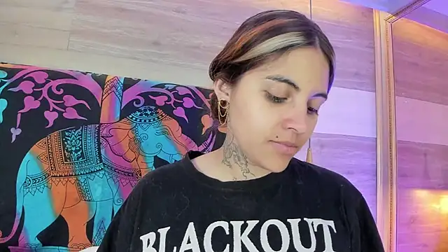 Cori Paige online show from 8, 5, 2026