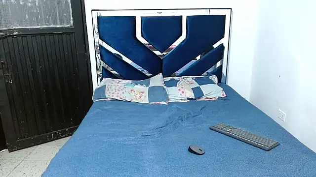 MiguelAngelxl online show from 5, 10, 2025