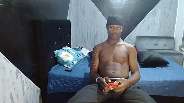 MiguelAngelxl online show from 11, 1, 2026