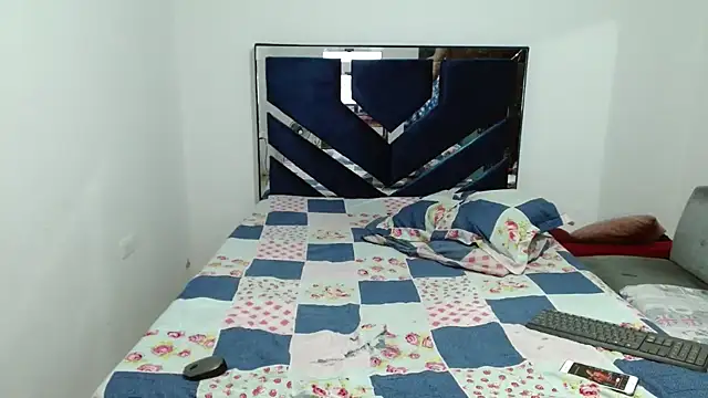 MiguelAngelxl online show from 15, 10, 2025