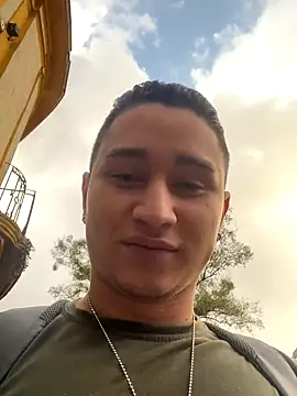 Snapshot of francesco_evan chatting on 22, 11, 2025 francesco evan online show from 22, 11, 2025