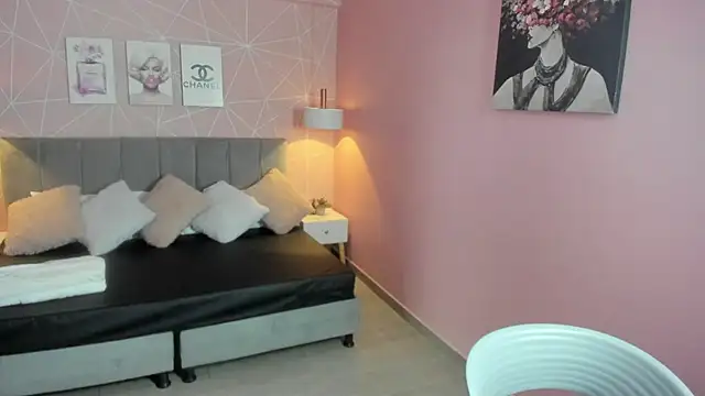 zara  sweet online show from 25, 3, 2026