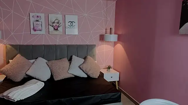 zara  sweet online show from 25, 5, 2026