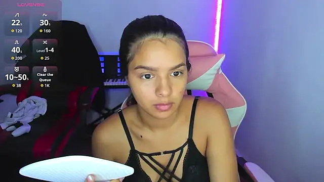 jessi and boy online show from 2, 2, 2026