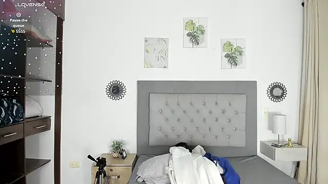 Kylie2211 online show from 12, 9, 2025