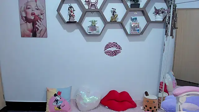 SharonSander online show from 7, 3, 2025