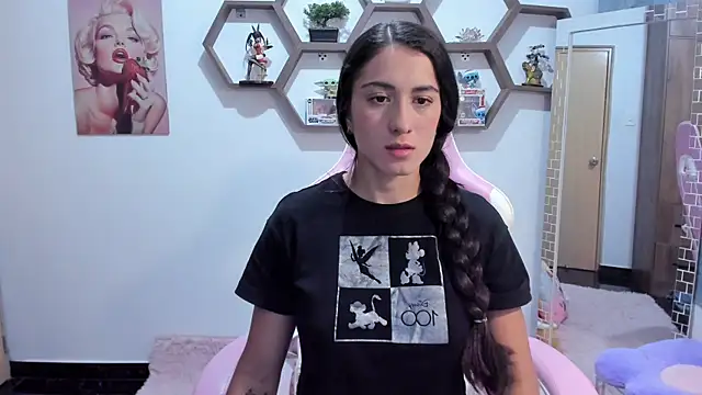 SharonSander online show from 25, 4, 2026