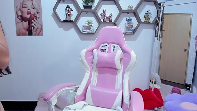 SharonSander online show from 15, 5, 2026