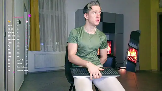 ChristianLevine  online show from 26, 10, 2025