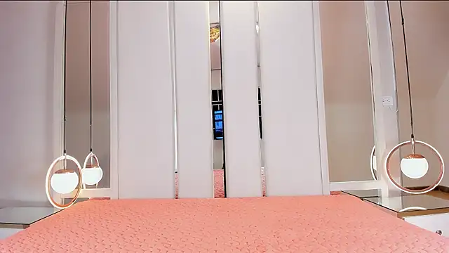 LiaObrien online show from 21, 9, 2025