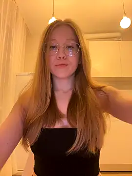 Eva Weyne online show from 16, 10, 2025