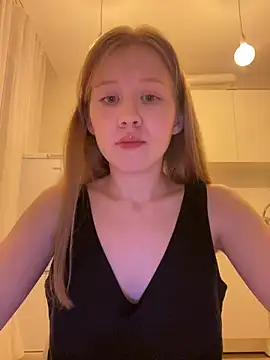 Eva Weyne online show from 8, 7, 2026