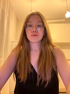 Eva Weyne online show from 26, 10, 2025