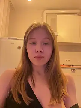 Eva Weyne online show from 5, 4, 2026