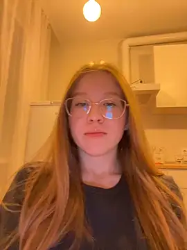 Eva Weyne online show from 27, 10, 2025