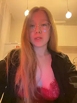 Eva Weyne online show from 4, 2, 2025