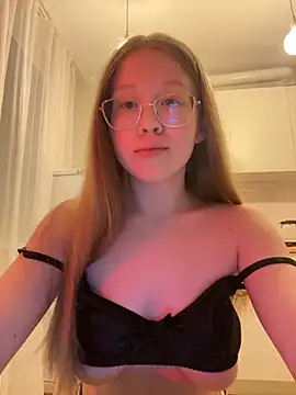 Eva Weyne online show from 27, 2, 2025