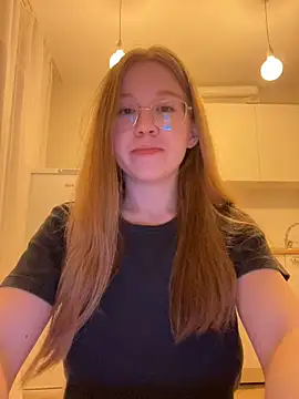 Eva Weyne online show from 18, 11, 2025