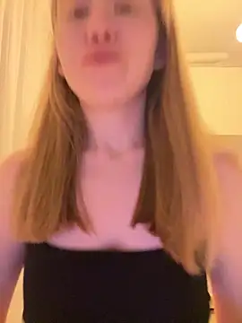 Snapshot of Eva_Weyne chatting on 26, 5, 2026 Eva Weyne online show from 26, 5, 2026
