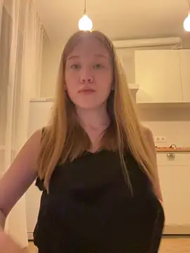 Eva Weyne online show from 28, 2, 2026