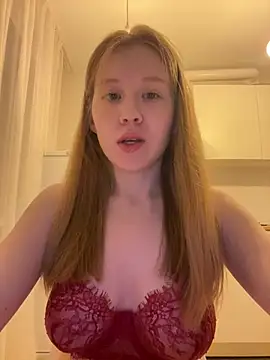 Eva Weyne online show from 4, 7, 2026