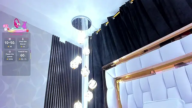 SarayRoyse online show from 14, 11, 2025