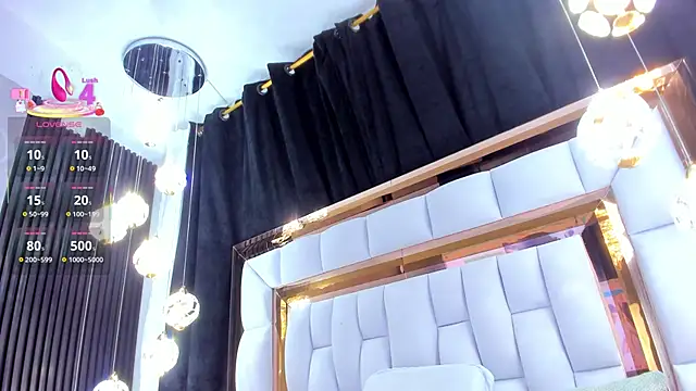 SarayRoyse online show from 28, 10, 2025