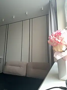 Snapshot of Sweet__Milly chatting on 19, 10, 2025 Sweet Milly online show from 19, 10, 2025