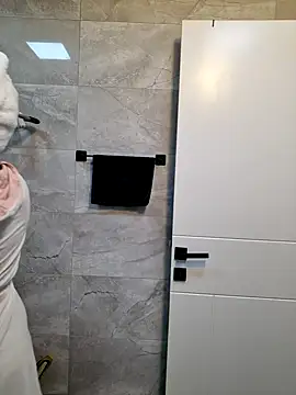 Esmertarcinim online show from 7, 2, 2025