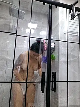 Esmertarcinim online show from 3, 10, 2025