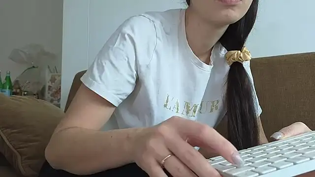 Mr-and-Mrs-Smith online show from 12, 1, 2026